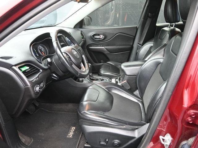 used 2019 Jeep Cherokee car, priced at $4,999