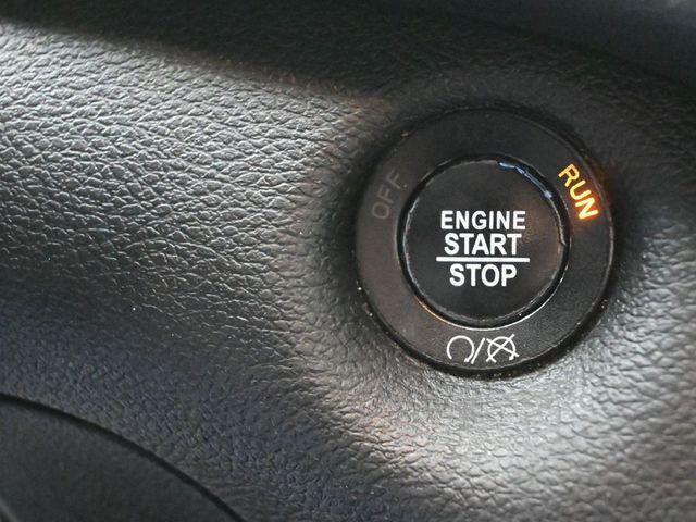 used 2019 Jeep Cherokee car, priced at $4,999