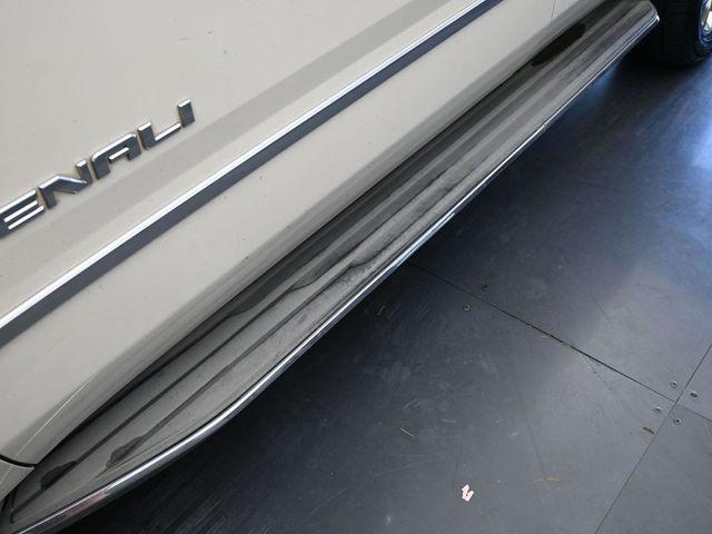used 2015 GMC Yukon car, priced at $10,995