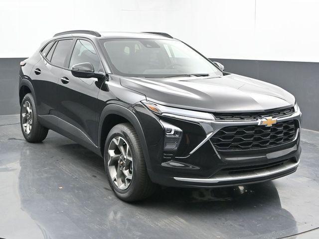 new 2025 Chevrolet Trax car, priced at $24,848