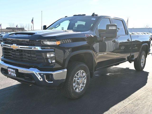 new 2025 Chevrolet Silverado 3500 car, priced at $68,954