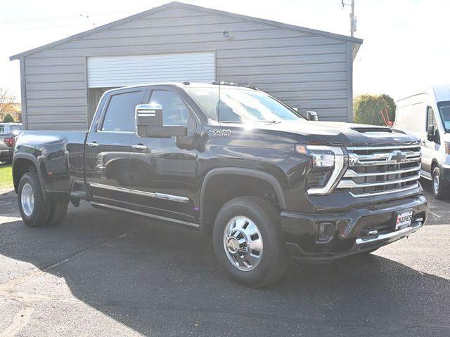 new 2025 Chevrolet Silverado 3500 car, priced at $87,736