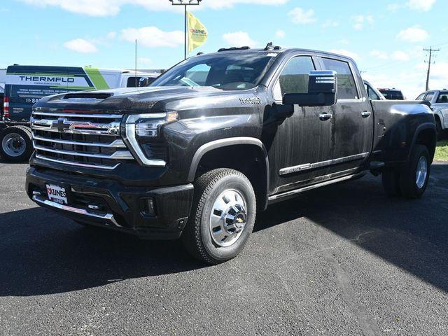 new 2025 Chevrolet Silverado 3500 car, priced at $87,736