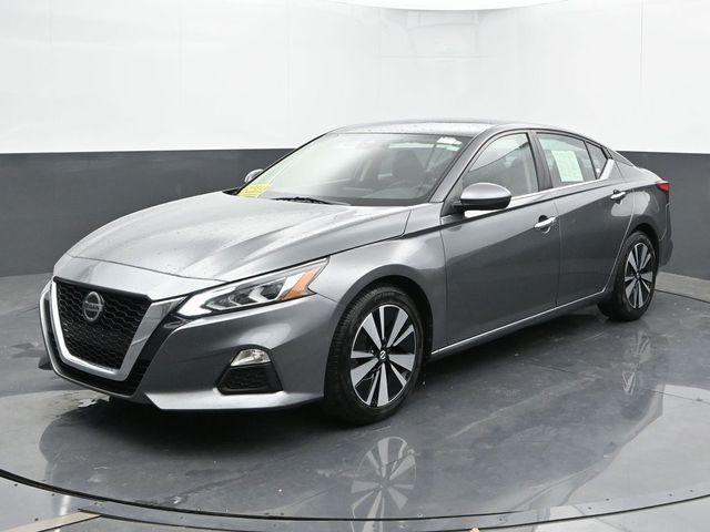 used 2022 Nissan Altima car, priced at $17,998