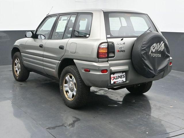 used 2000 Toyota RAV4 car, priced at $999