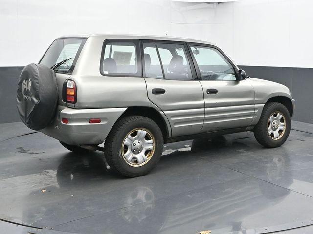 used 2000 Toyota RAV4 car, priced at $999