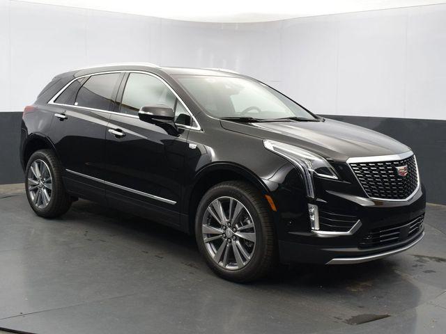 new 2025 Cadillac XT5 car, priced at $52,929