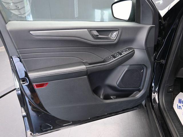 used 2024 Ford Escape car, priced at $24,996