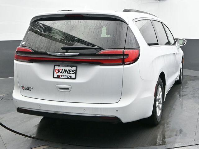 used 2022 Chrysler Pacifica car, priced at $21,531