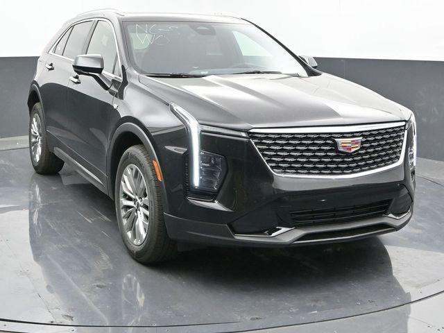 new 2025 Cadillac XT4 car, priced at $49,015