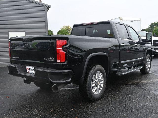 new 2025 Chevrolet Silverado 3500 car, priced at $84,861