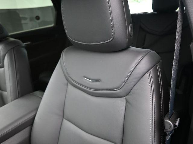 new 2025 Cadillac XT5 car, priced at $61,560