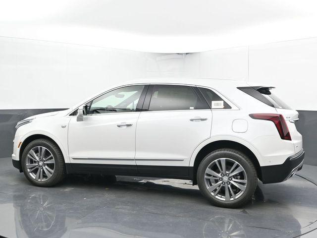 new 2025 Cadillac XT5 car, priced at $61,560