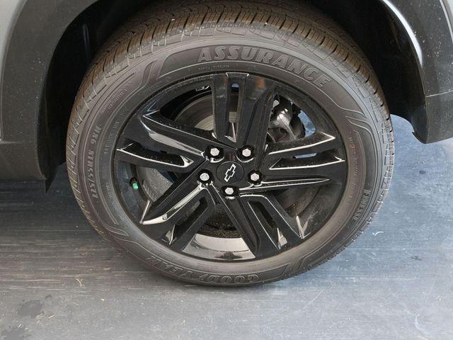 new 2025 Chevrolet Trax car, priced at $26,033
