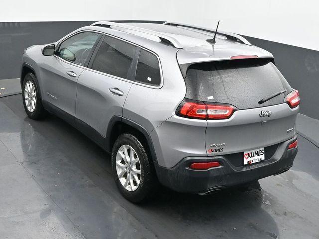 used 2016 Jeep Cherokee car, priced at $11,497