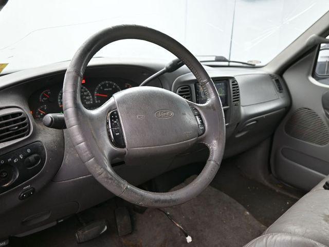 used 2002 Ford F-150 car, priced at $999