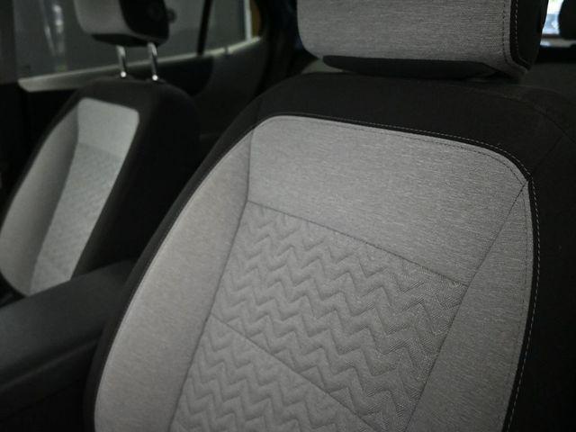 used 2023 Chevrolet Equinox car, priced at $19,967