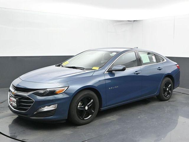 used 2024 Chevrolet Malibu car, priced at $20,613