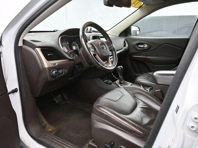 used 2014 Jeep Cherokee car, priced at $1,999