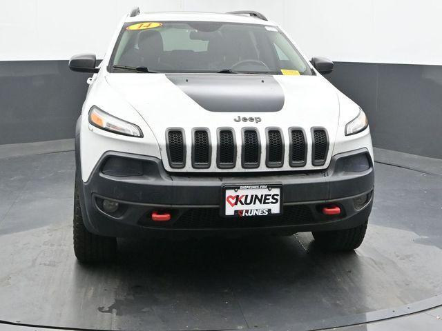 used 2014 Jeep Cherokee car, priced at $1,999