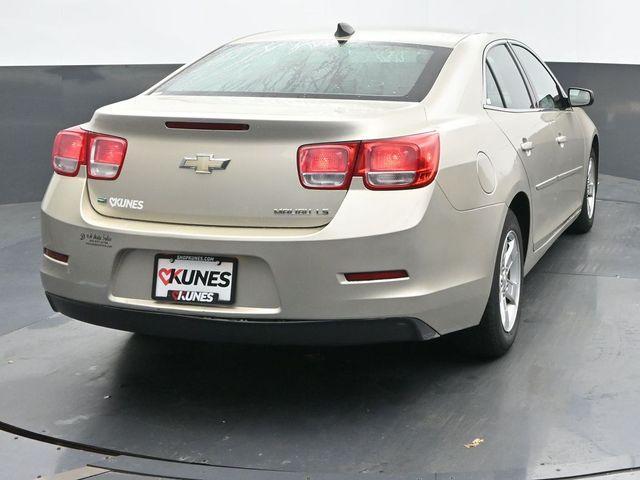 used 2015 Chevrolet Malibu car, priced at $499