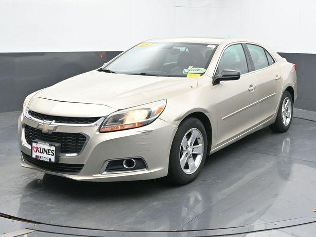 used 2015 Chevrolet Malibu car, priced at $499