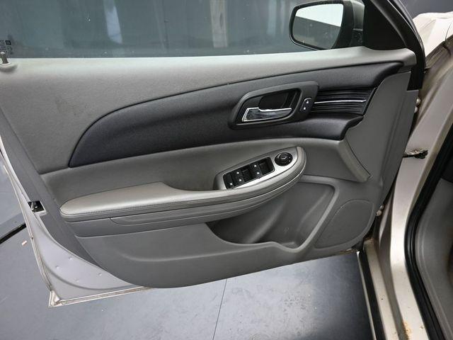 used 2015 Chevrolet Malibu car, priced at $499