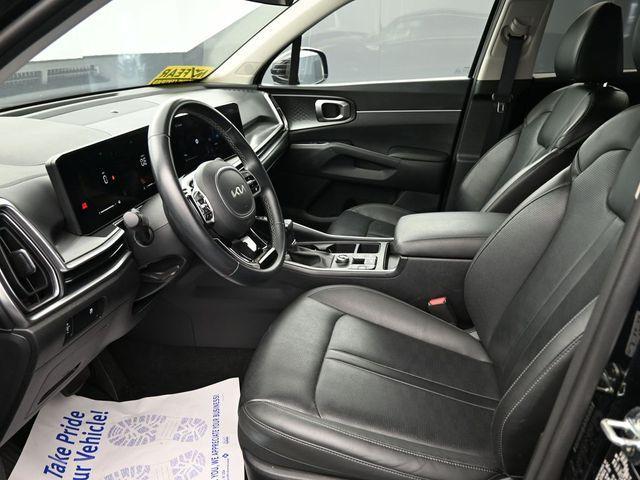 used 2024 Kia Sorento car, priced at $29,878