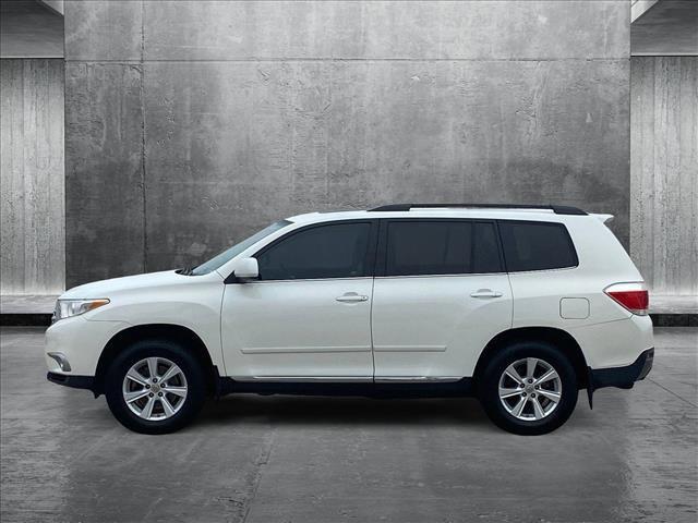 used 2012 Toyota Highlander car, priced at $14,165