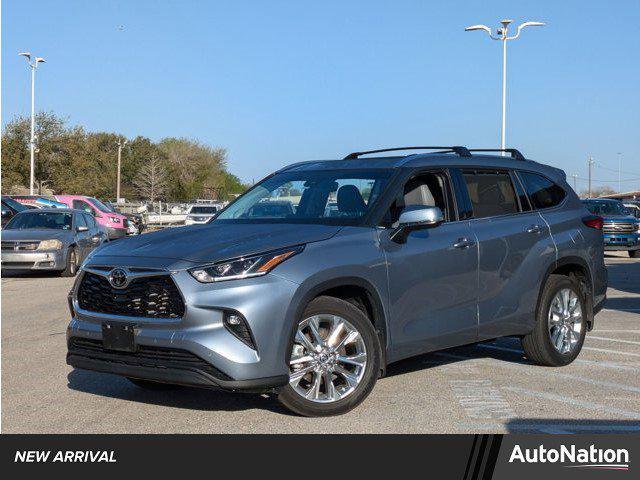 used 2023 Toyota Highlander car, priced at $40,348