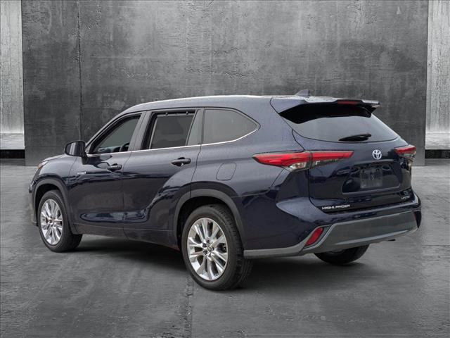 used 2020 Toyota Highlander Hybrid car, priced at $32,875