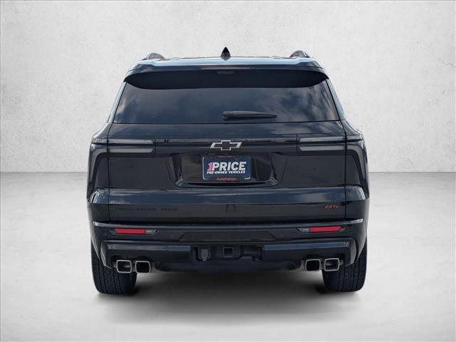 used 2024 Chevrolet Traverse car, priced at $49,998