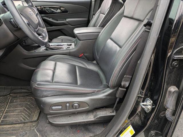 used 2023 Chevrolet Traverse car, priced at $34,492