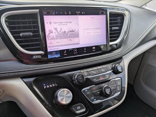 used 2023 Chrysler Pacifica car, priced at $29,548