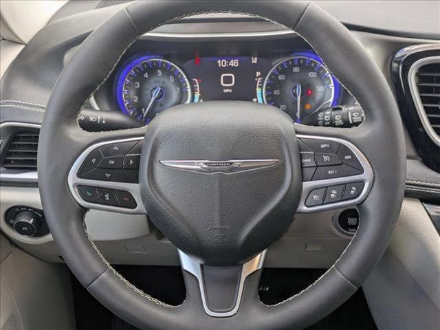 used 2023 Chrysler Pacifica car, priced at $29,548