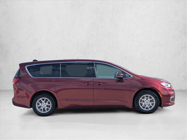 used 2023 Chrysler Pacifica car, priced at $29,548
