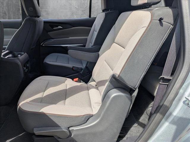 used 2024 Chevrolet Traverse car, priced at $39,992