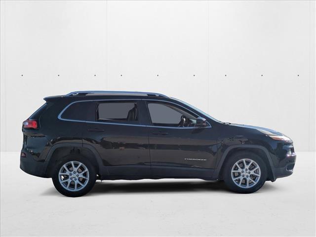 used 2018 Jeep Cherokee car, priced at $13,669