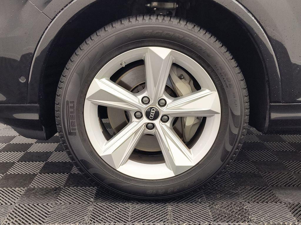 used 2022 Audi Q7 car, priced at $33,999