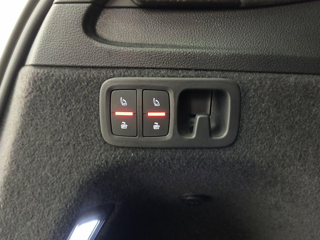 used 2022 Audi Q7 car, priced at $33,999