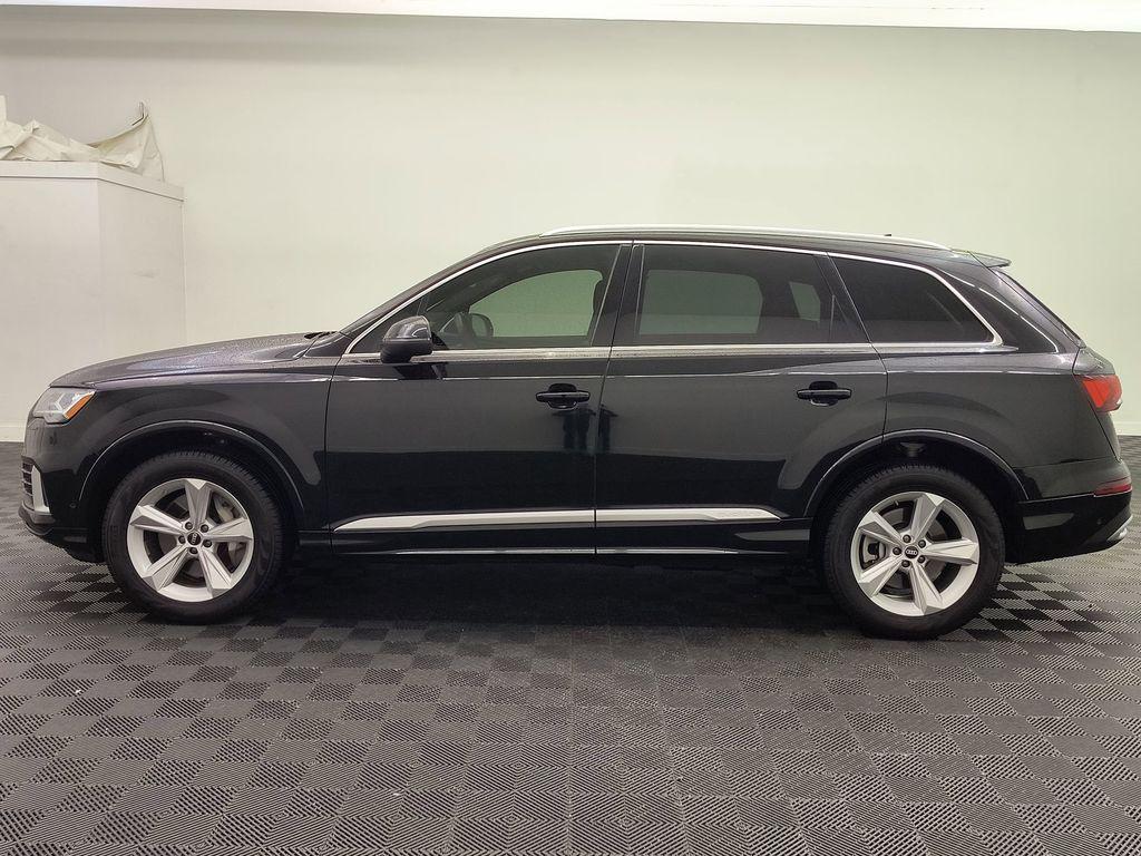 used 2022 Audi Q7 car, priced at $33,999
