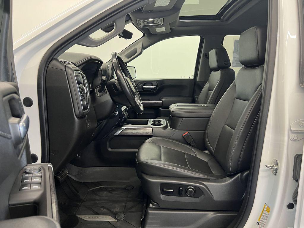 used 2021 Chevrolet Silverado 1500 car, priced at $47,998