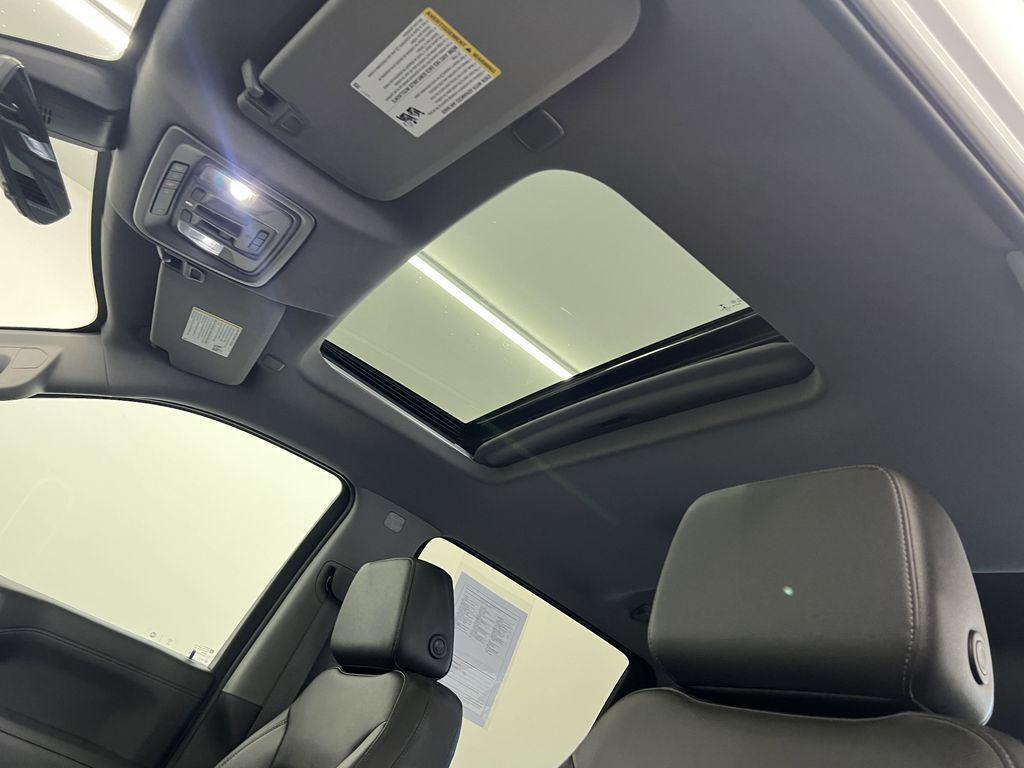 used 2021 Chevrolet Silverado 1500 car, priced at $47,998