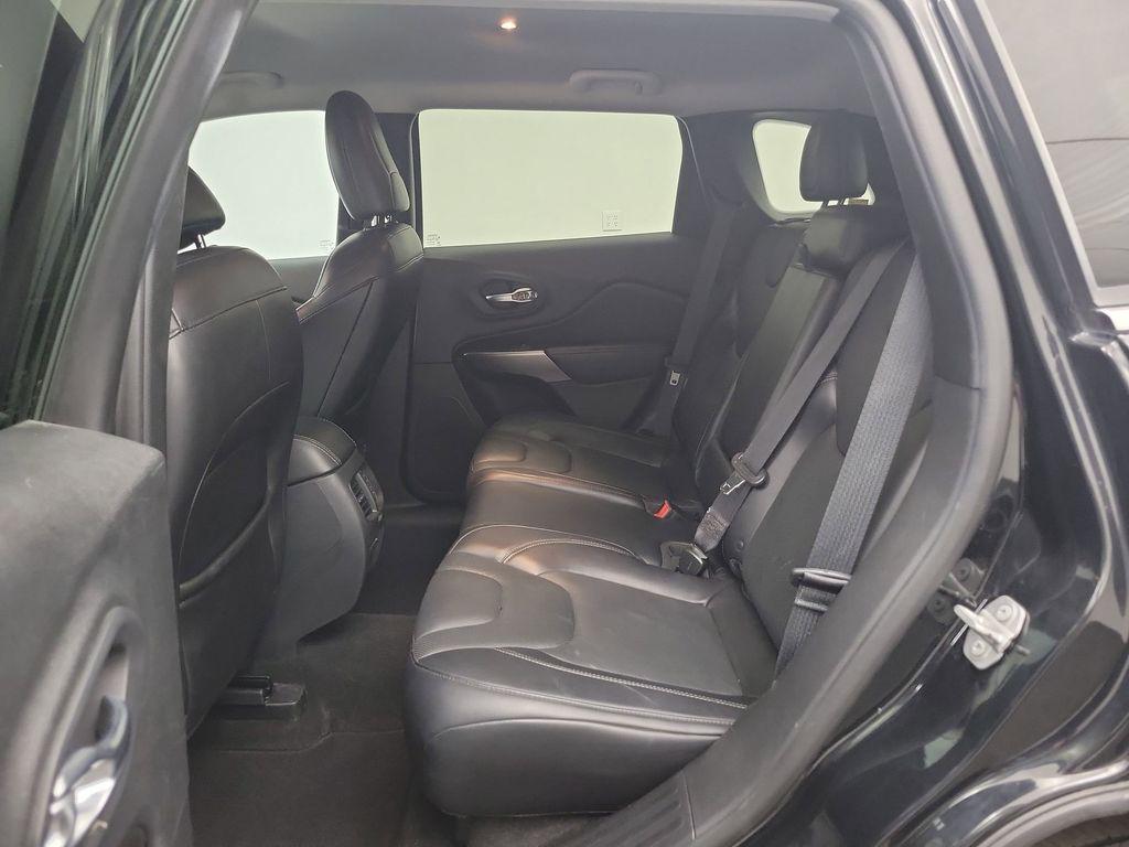 used 2019 Jeep Cherokee car, priced at $19,998