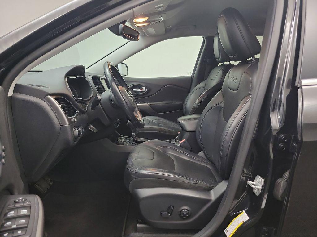 used 2019 Jeep Cherokee car, priced at $19,998