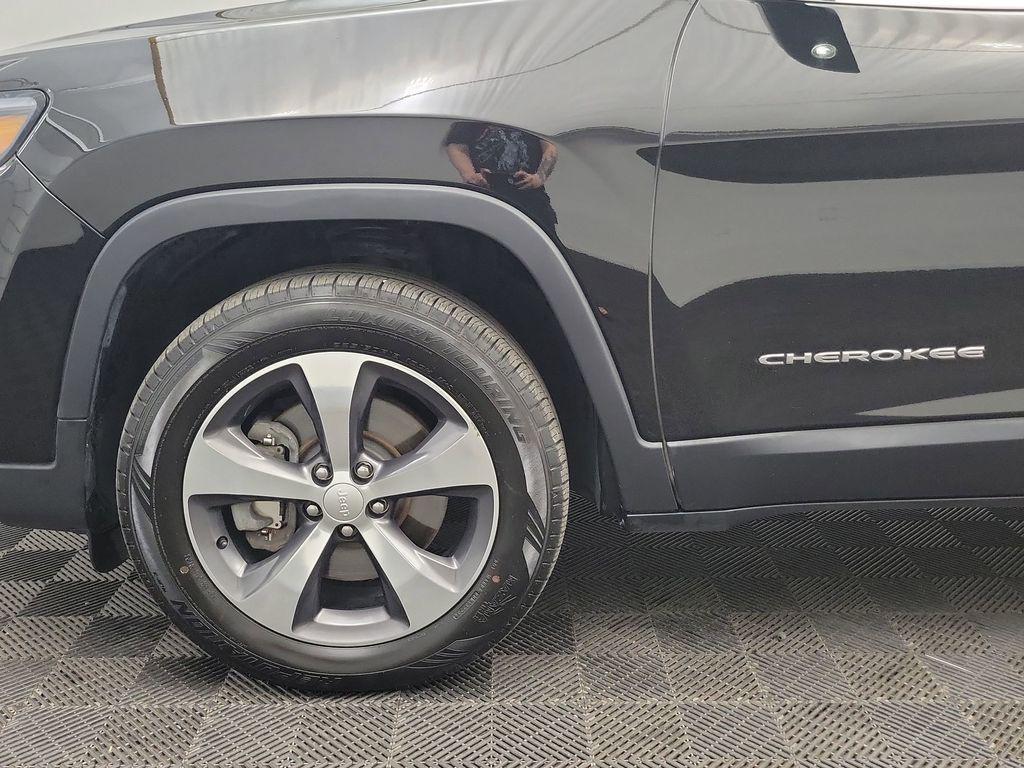 used 2019 Jeep Cherokee car, priced at $19,998