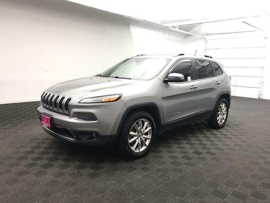 used 2015 Jeep Cherokee car, priced at $12,998