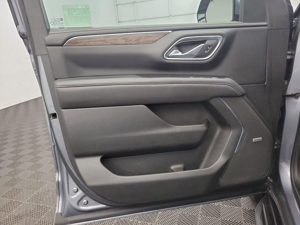 used 2022 Chevrolet Suburban car, priced at $58,998