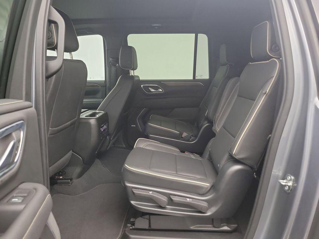 used 2022 Chevrolet Suburban car, priced at $58,998