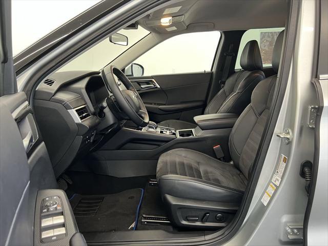 used 2023 Mitsubishi Outlander PHEV car, priced at $29,999